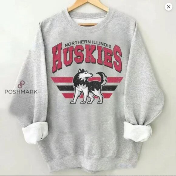 Northern Illinois Huskies Mascot Football NCAA NIU Huskies Sweatshirt Shirt - Picture 2 of 3